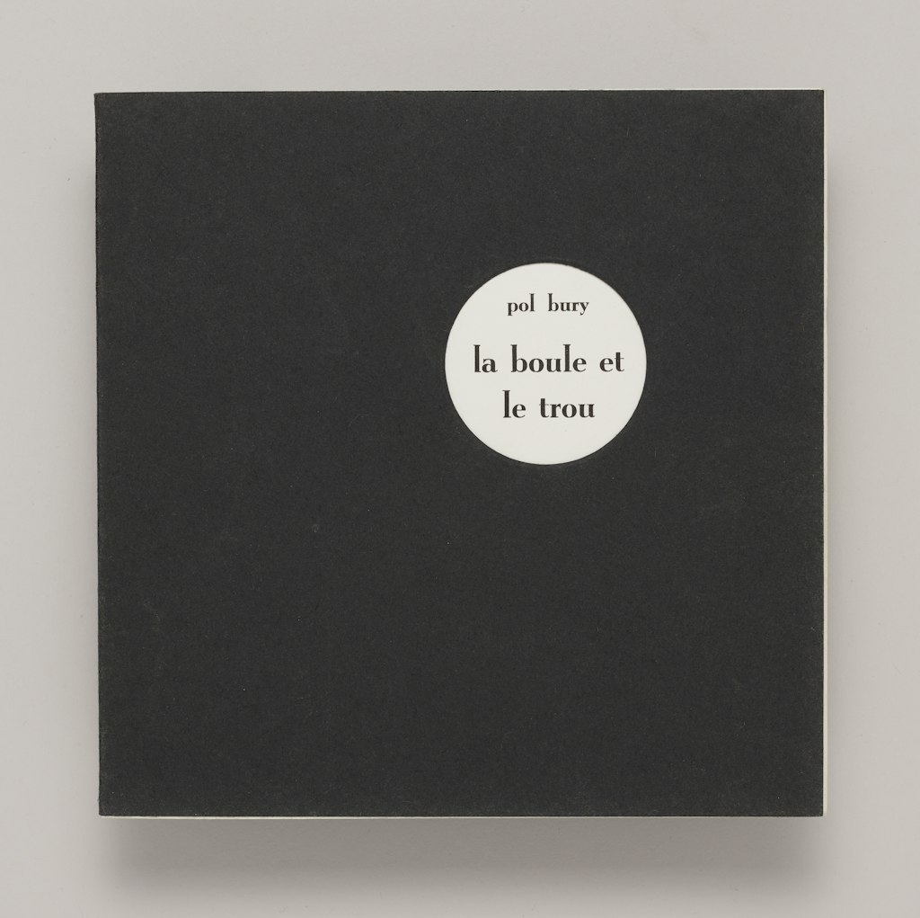 la boule et le trou